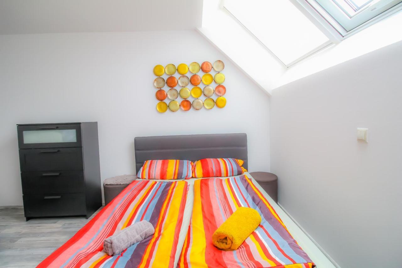 Private Triple Bedroom In Shared Dw171-4 Wien